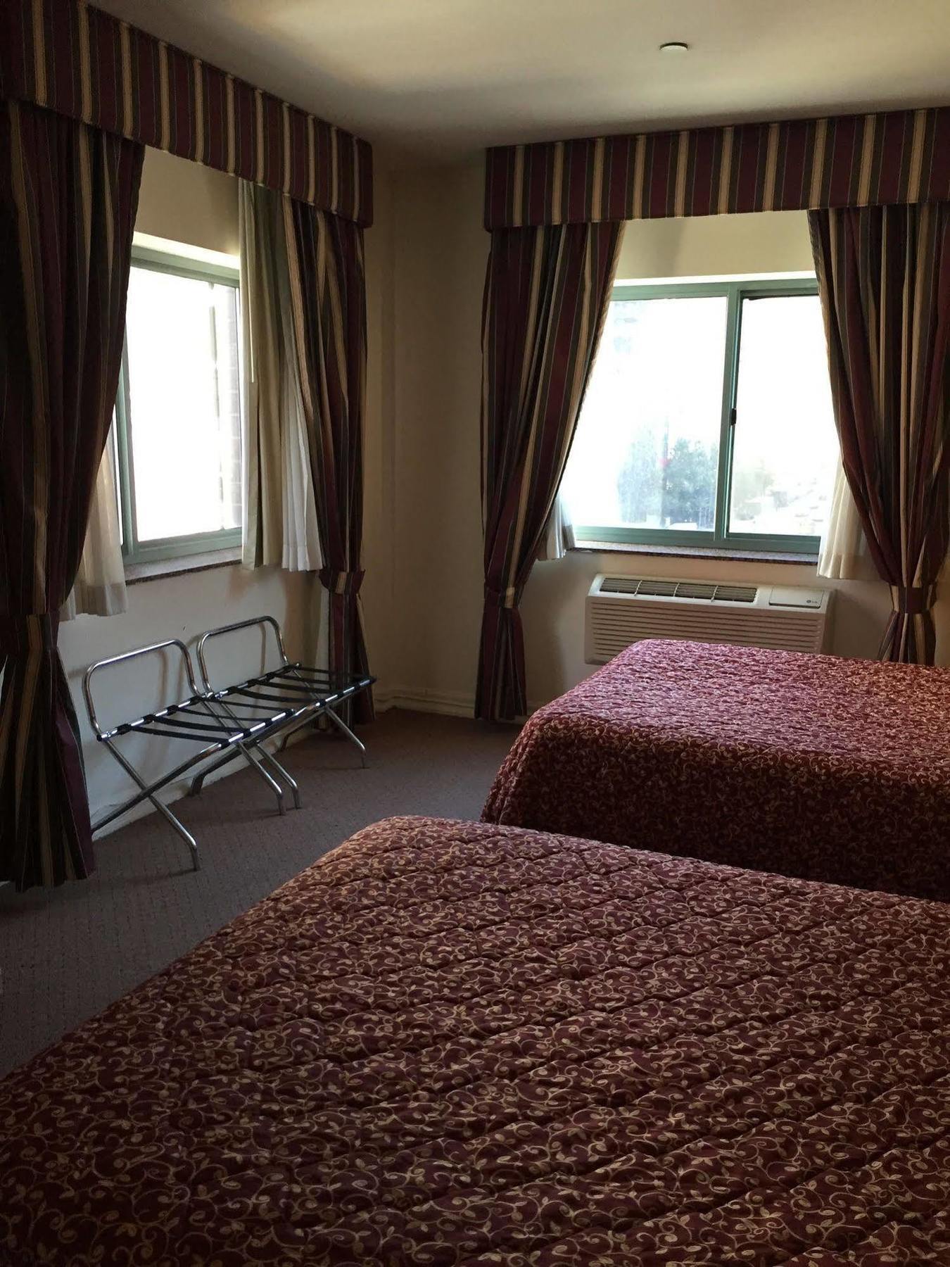 Chelsea Savoy Hotel นิวยอร์ก ภายนอก รูปภาพ